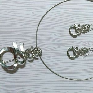 Snowman necklace set